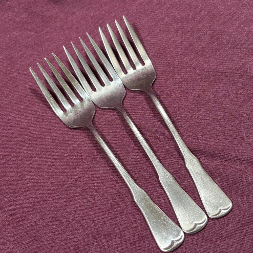 Vintage Oneida Patrick Henry Stainless Salad Forks Set of 3 Replacement 6.2"